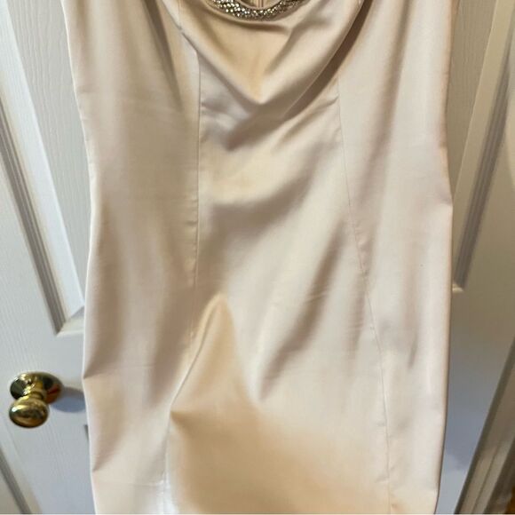 House Of Cb Camilla Dress in Champagne - Picture 7 of 12